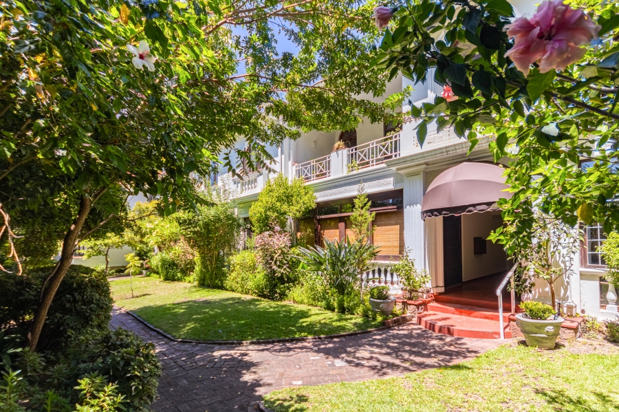 3 Bedroom Property for Sale in Claremont Upper Western Cape